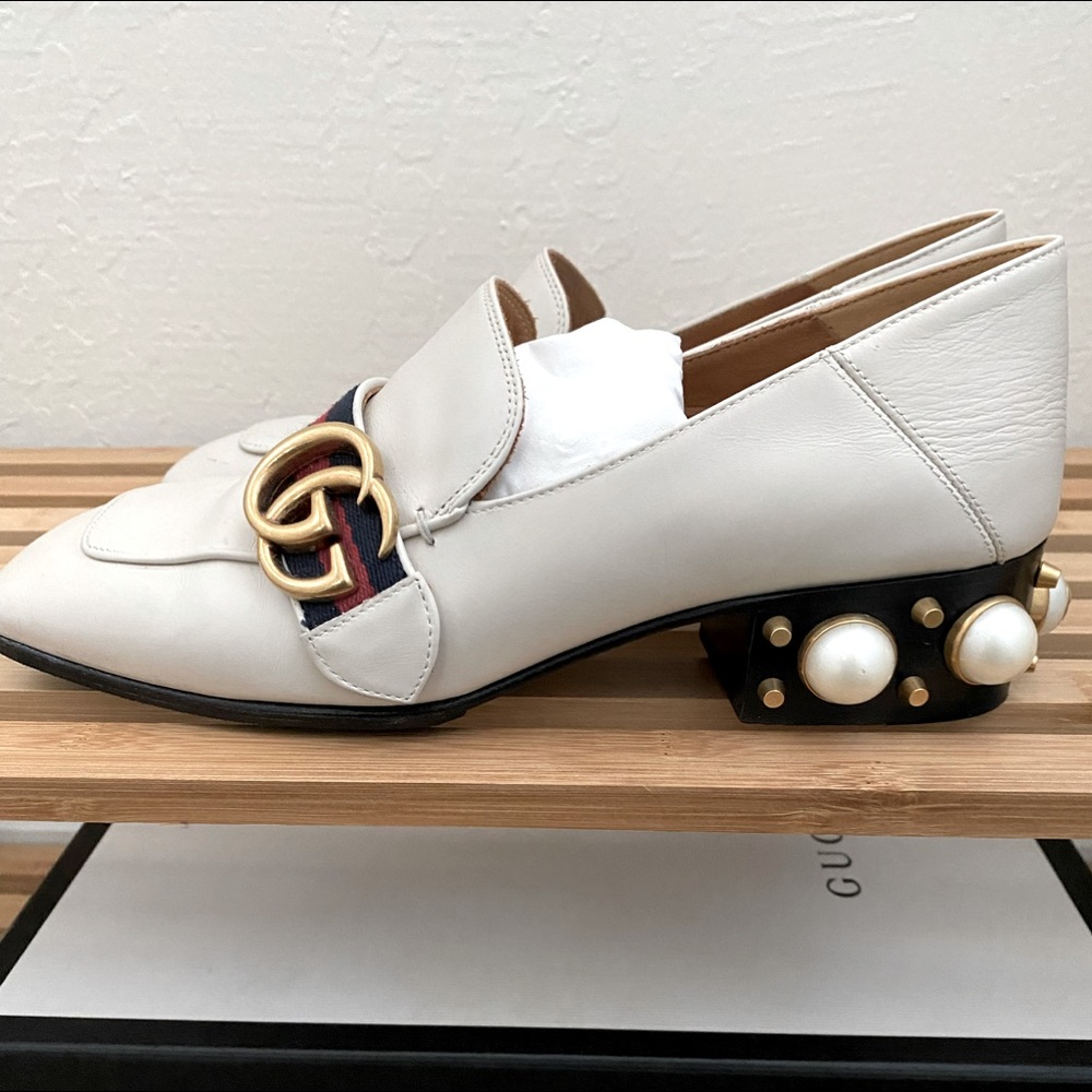 Gucci Peyton White Leather GG Web Pearl Stud Block Heel Loafers